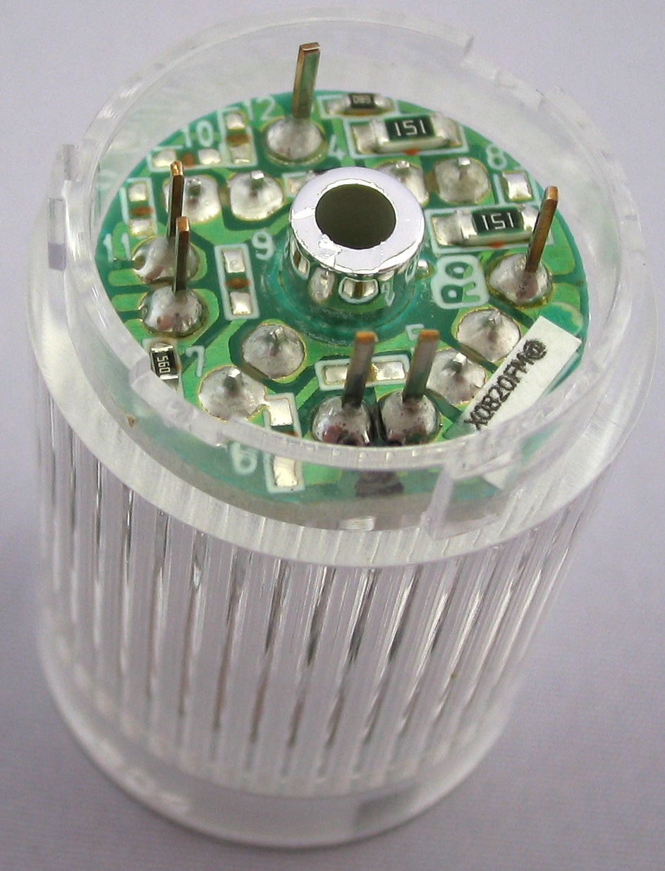 
															LED 유닛 : 녹색 (클리어 렌즈 타입)